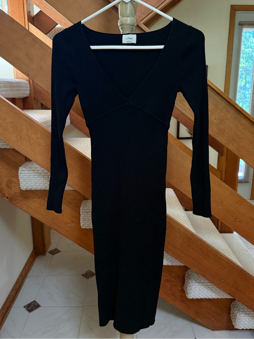 Aritzia Black Ribbed V-Neck Long Sleeve Midi Dress